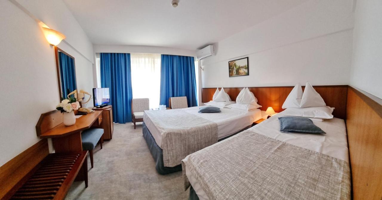 Hotel Condor Mamaia Kültér fotó