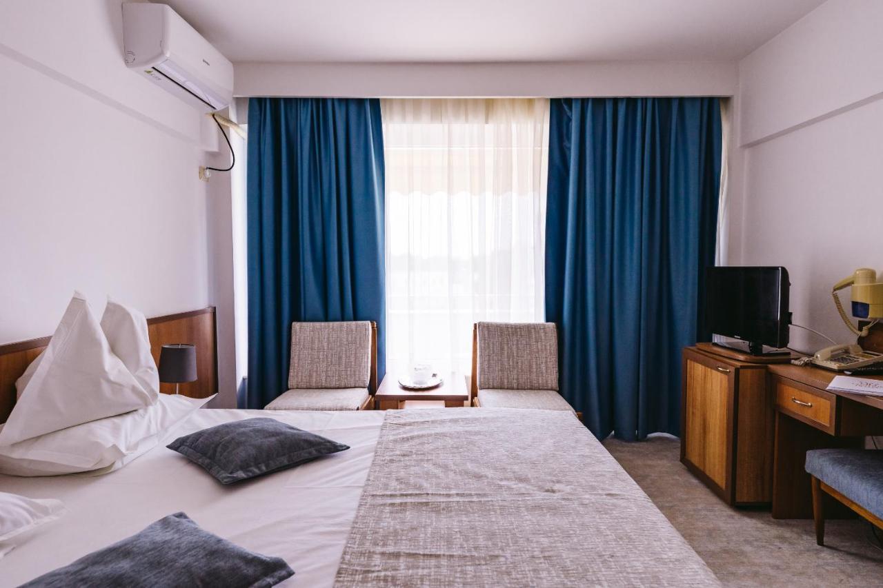 Hotel Condor Mamaia Kültér fotó