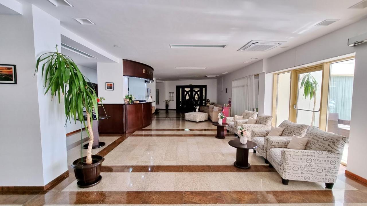 Hotel Condor Mamaia Kültér fotó