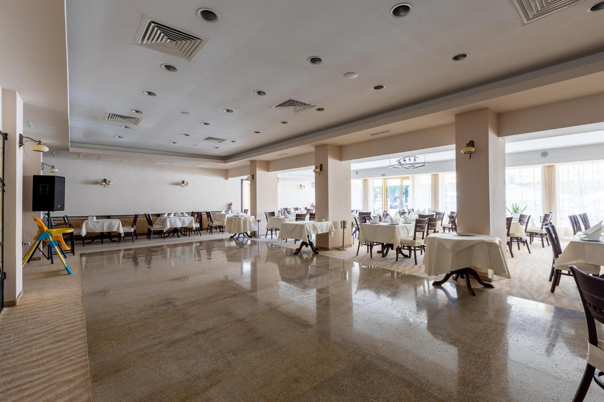 Hotel Condor Mamaia Kültér fotó