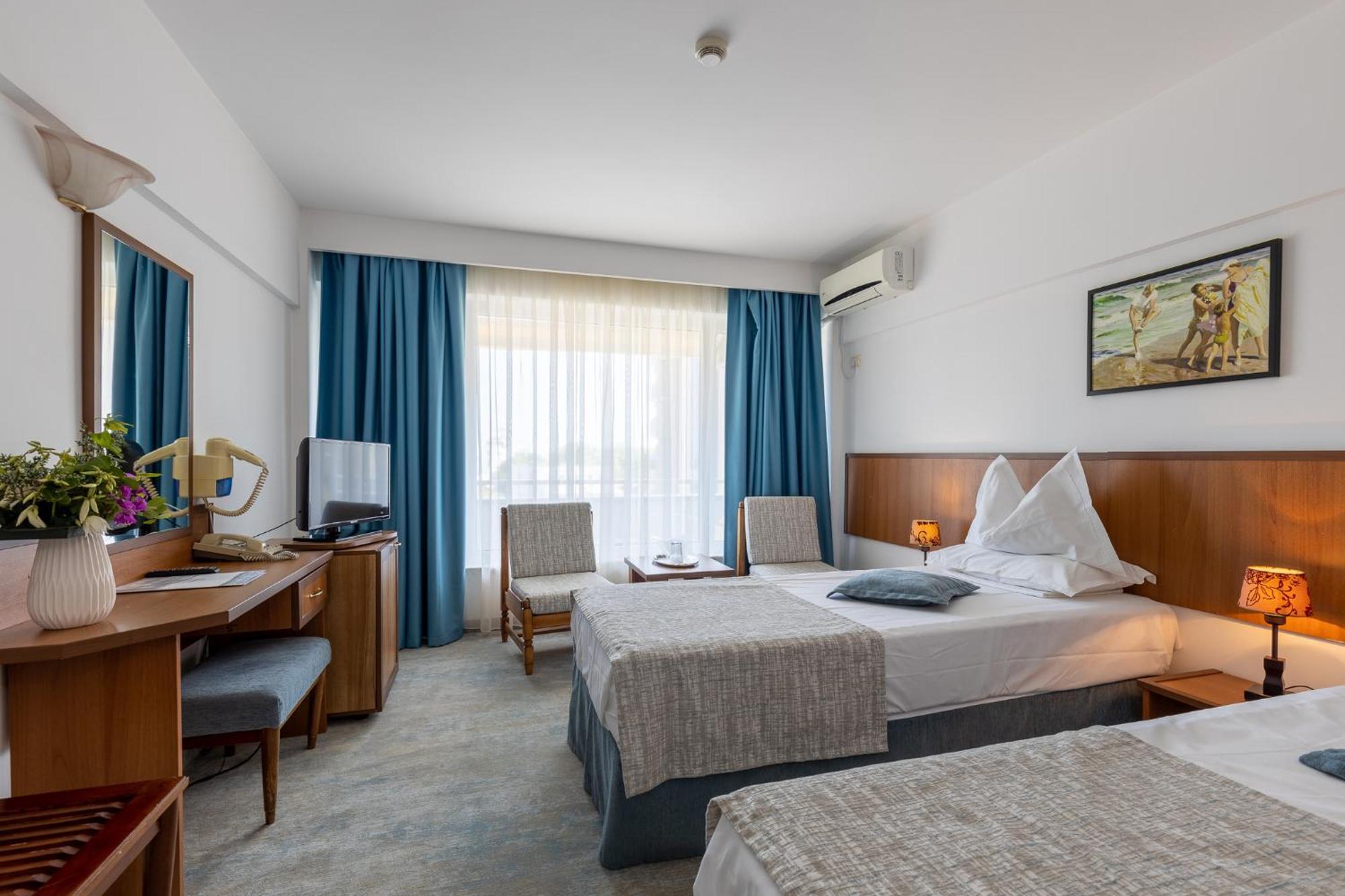 Hotel Condor Mamaia Kültér fotó