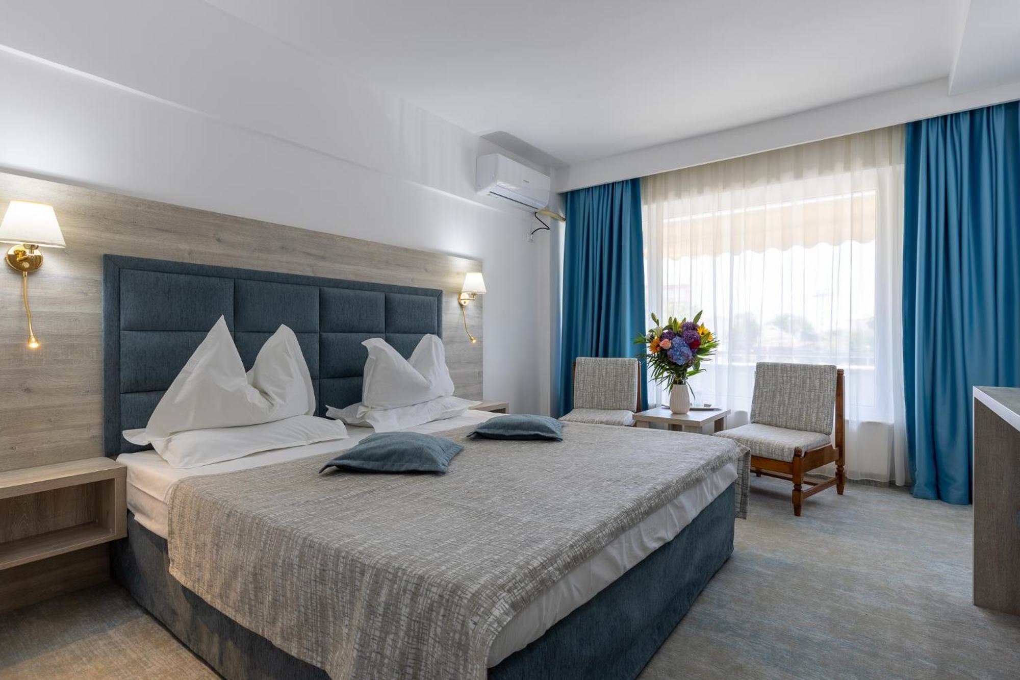 Hotel Condor Mamaia Kültér fotó